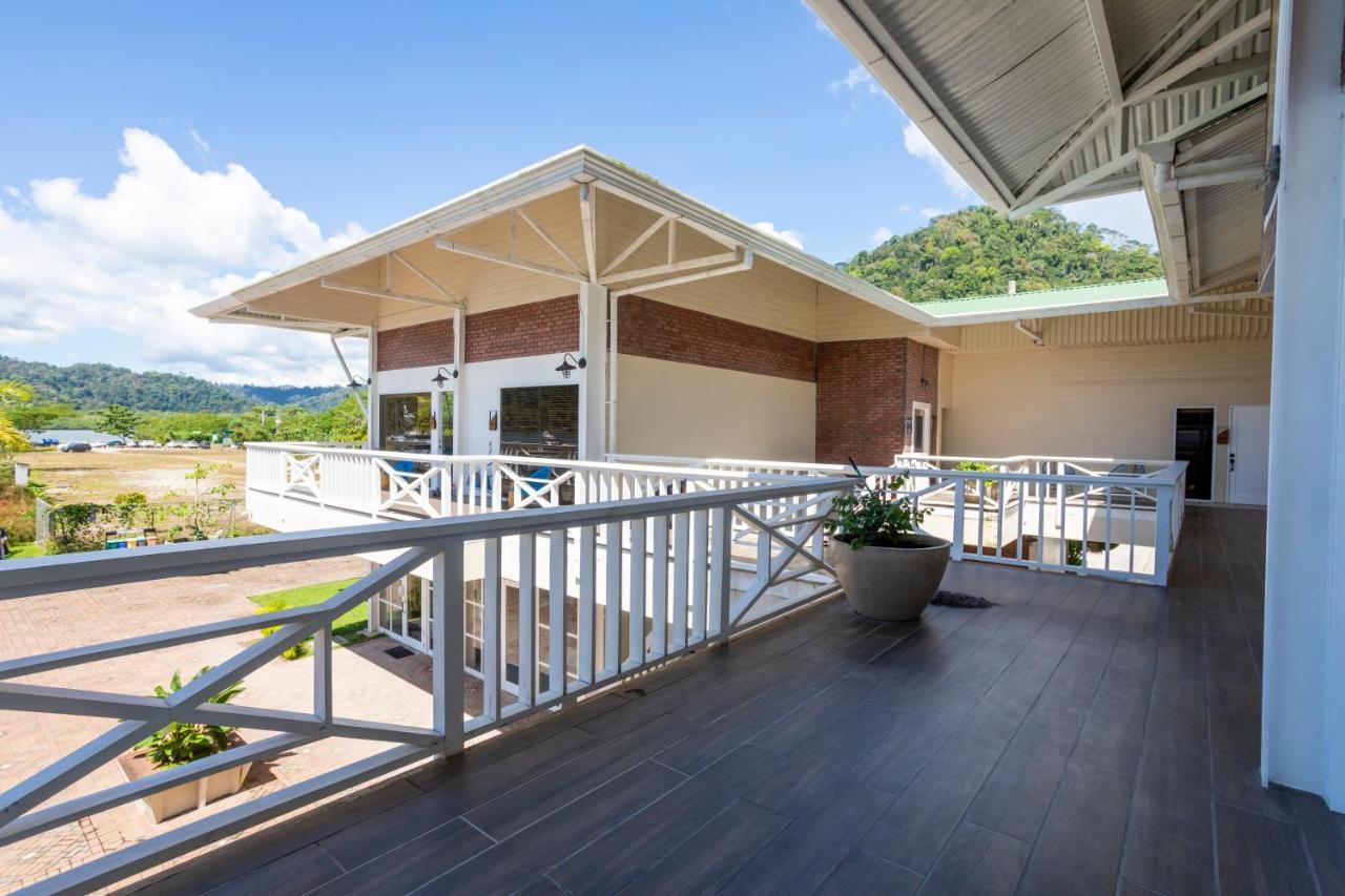 Amaka Ocean Living Lodge 골피토 외부 사진